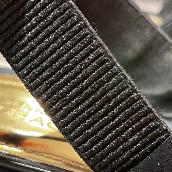 Kenneth Cole Black Platform Sandals - Picture 5 of 8